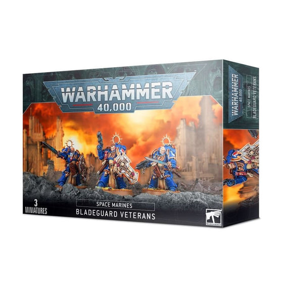 Warhammer 40,000 Space Marines Bladeguard Veteran Squad – 3 Plastic Miniatures with Power Swords & Storm Shields, Customizable Warhammer 40K Model Kit for Collectors & Tabletop Gaming